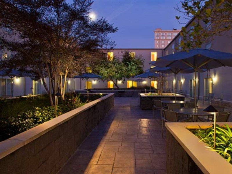 Springhill Suites By Marriott New Orleans Warehouse Arts District Zewnętrze zdjęcie